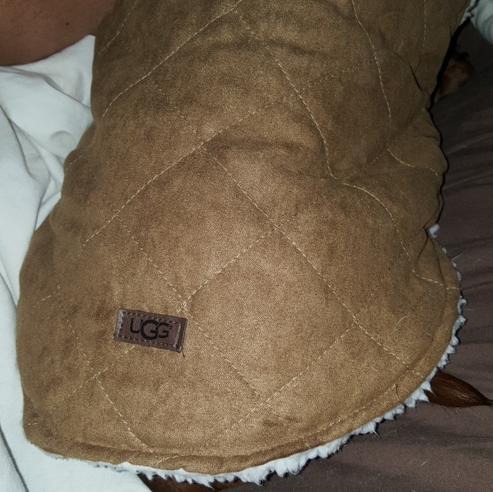 Ugg sweater that matches Ugg boots puppy sweater